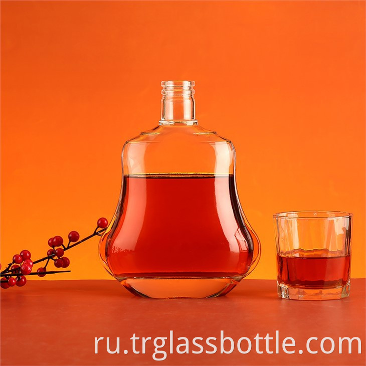 Clear Liquor Bottles Glass970d62f3 3bfb 4e65 B64d 83a1ef641485 Jpg